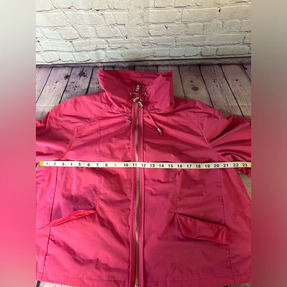 Chico’s (2) Raspberry Pink Cropped Barbiecore Zip Up Funnel Neck Jacket Size L - Picture 8 of 10